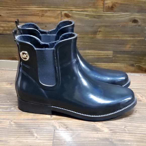 Michael Kors Rain Boots Size 7 - Picture 4 of 8